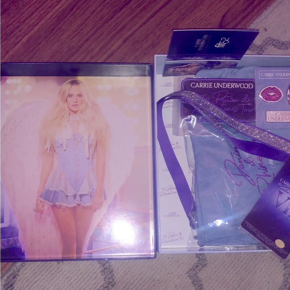 Carrie Underwood CUSTOM the denim and Rhinestone tour box. New